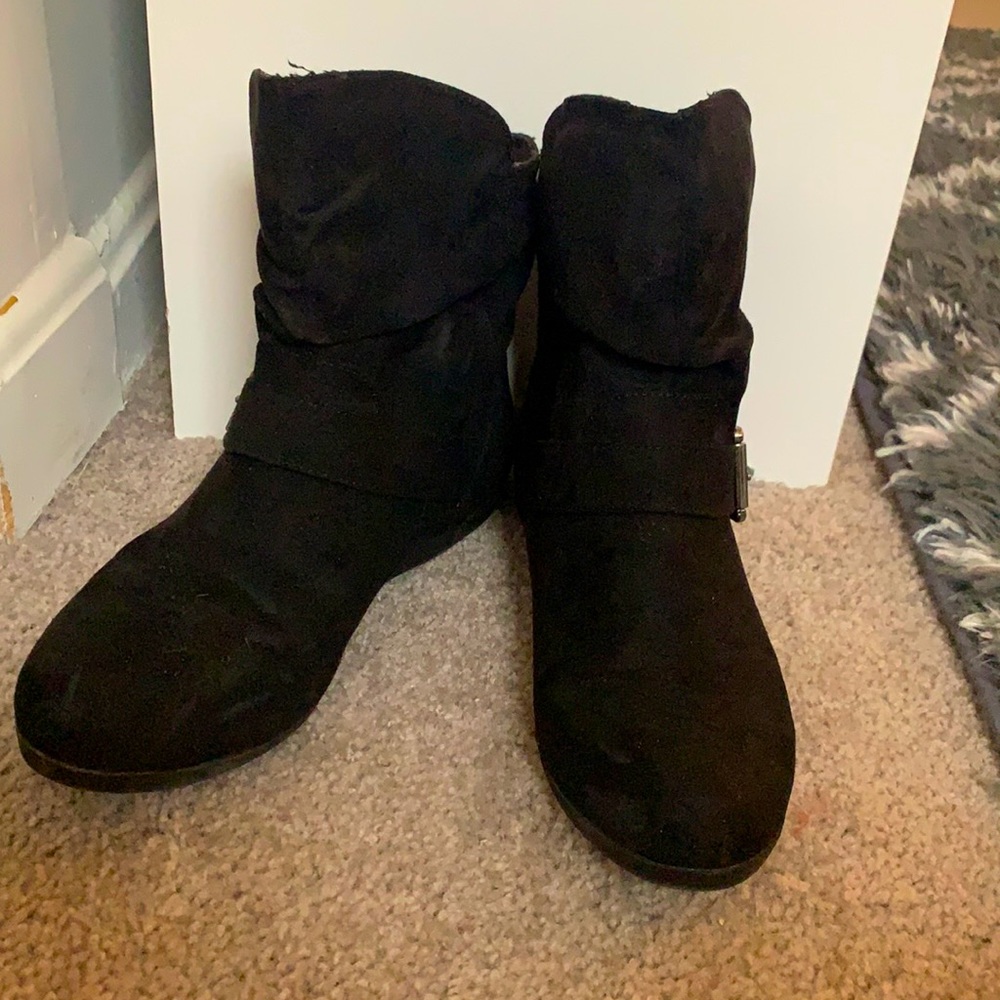 Black suede boots